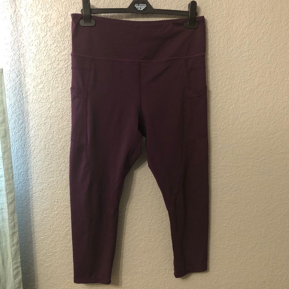 Zyia Active Purple Leggings w/pockets - Size 12